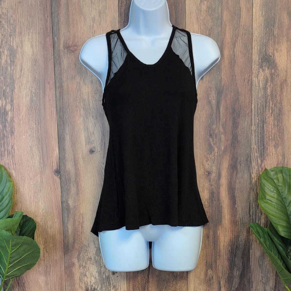 Daytrip Black Sleeveless Mesh Cross Back Tank Top M C542